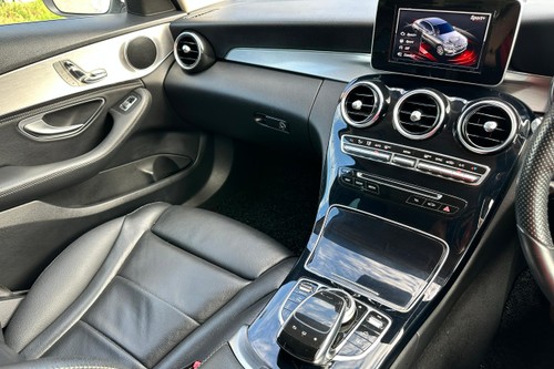 Used 2015 Mercedes Benz C-Class Saloon C200 Avantgarde Line
