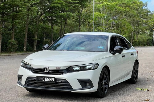 Old 2023 Honda Civic 1.5L RS