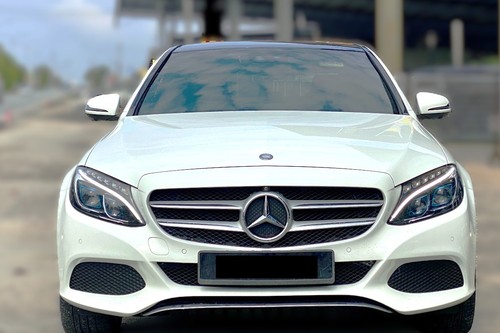 2017 Mercedes Benz C-Class Saloon C350e Avantgarde Terpakai