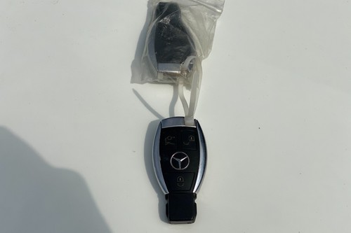 2017 Mercedes Benz C-Class Saloon C350e Avantgarde Terpakai