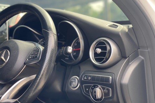 2017 Mercedes Benz C-Class Saloon C350e Avantgarde Terpakai