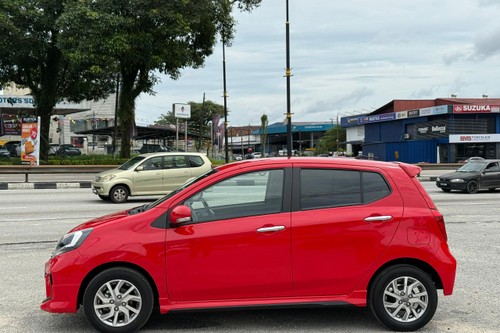 2021 Perodua Axia 1.0 AV AT Terpakai