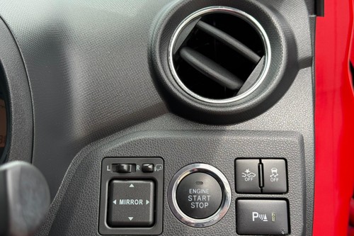 2021 Perodua Axia 1.0 AV AT Terpakai