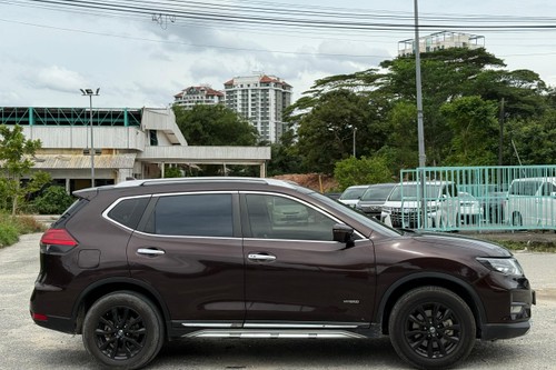2020 Nissan X-Trail 2.0L Hybrid Terpakai