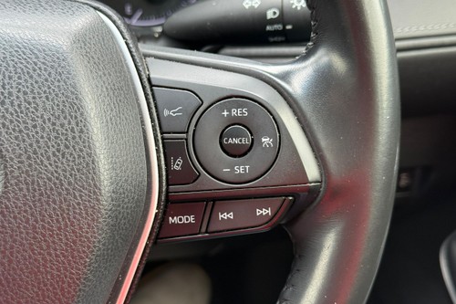 2021 Toyota Harrier 2.0 Luxury Terpakai