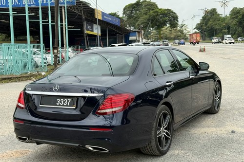 2020 Mercedes Benz E-Class Saloon E 350 AMG Line Terpakai