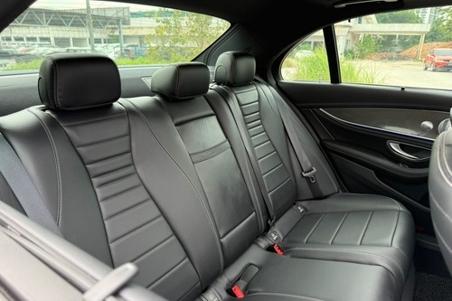 2020 Mercedes Benz E-Class Saloon E 350 AMG Line Terpakai