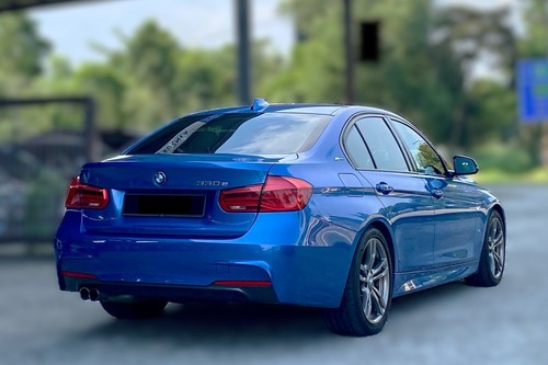 2017 BMW 3 Series Sedan 330e M Sport Terpakai