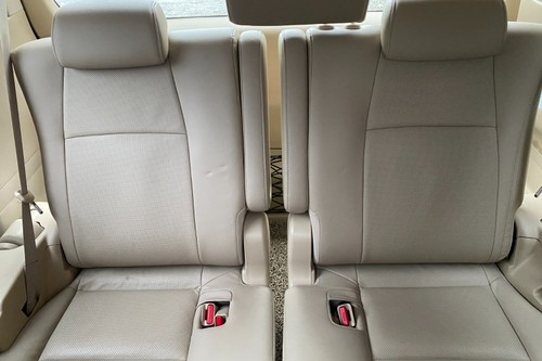 Used 2014 Toyota Vellfire 3.5