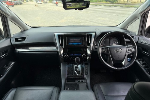 Used 2018 Toyota Vellfire 2.5L