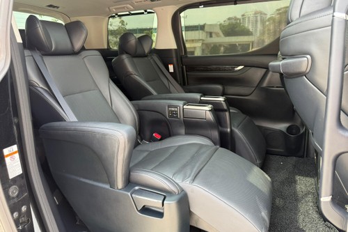 Used 2018 Toyota Vellfire 2.5L