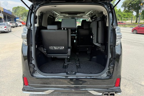 Used 2018 Toyota Vellfire 2.5L