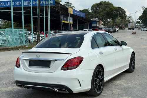 Used 2018 Mercedes Benz C-Class Saloon C300 2.0 AMG