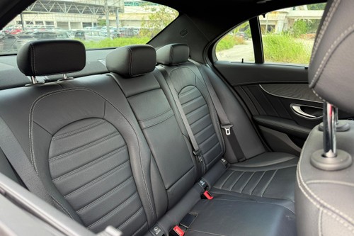 Used 2018 Mercedes Benz C-Class Saloon C300 2.0 AMG