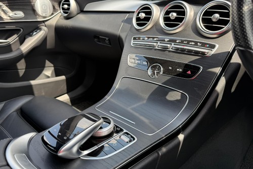 Used 2018 Mercedes Benz C-Class Saloon C300 2.0 AMG