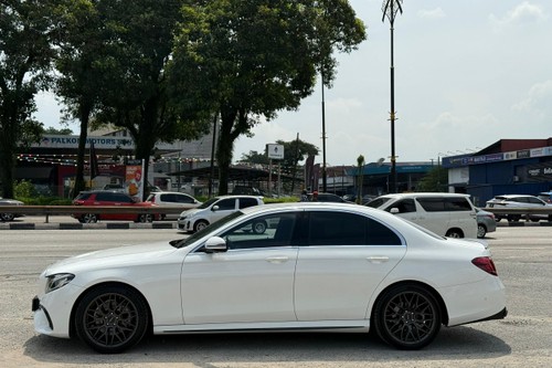 Used 2017 Mercedes Benz E-Class Saloon E 200 Avantgarde