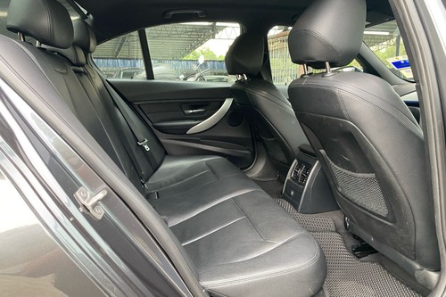 Used 2015 BMW 3 Series Sedan 328i