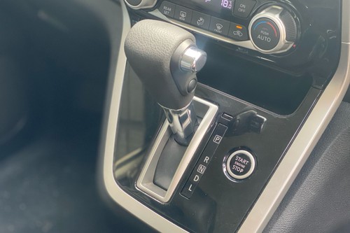 2018 Nissan Serena 2.0L Highway Star Terpakai