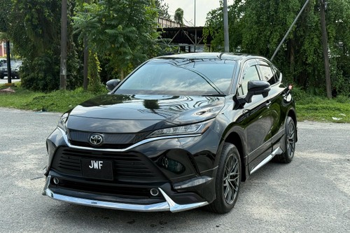 Used 2021 Toyota Harrier 2.0 Luxury