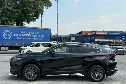 Used 2021 Toyota Harrier 2.0 Luxury