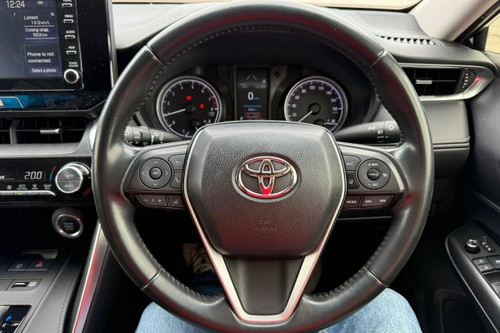 Used 2021 Toyota Harrier 2.0 Luxury