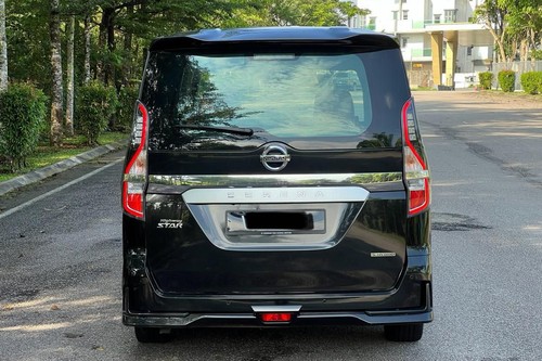 2022 Nissan Serena 2.0L Highway Star  lama