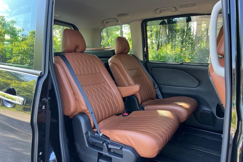 2022 Nissan Serena 2.0L Highway Star Terpakai