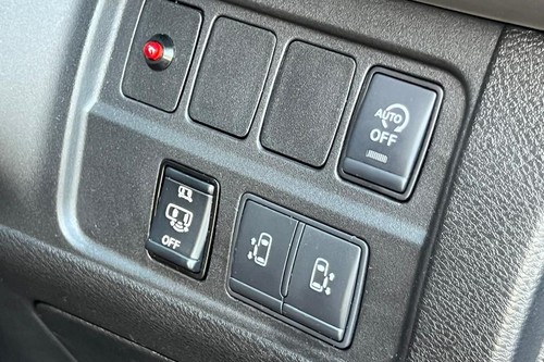 2022 Nissan Serena 2.0L Highway Star Terpakai