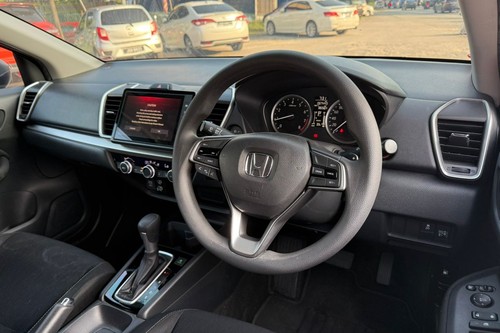 2022 Honda City 1.5L E Terpakai
