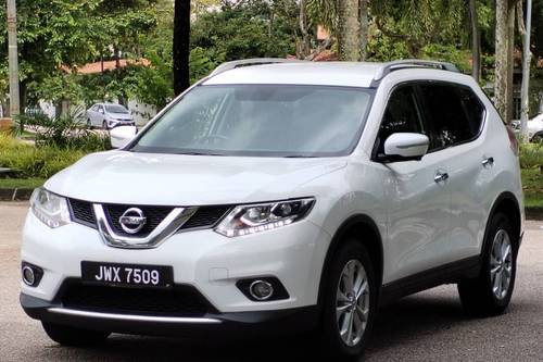 Second hand 2015 Nissan X-Trail 2.5L 4WD 