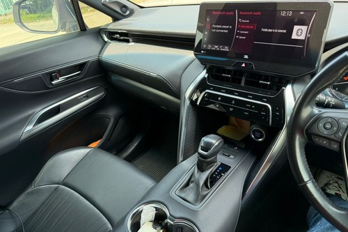 2020 Toyota Harrier Z Spec Recon Terpakai