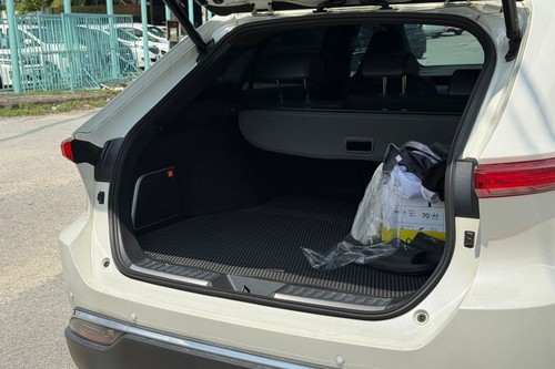 2020 Toyota Harrier Z Spec Recon Terpakai