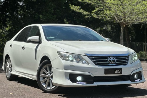 2013 Toyota Camry 2.5 V Terpakai