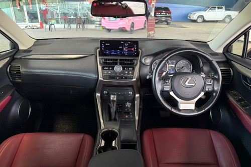 2019 Lexus NX 300 Premium Terpakai