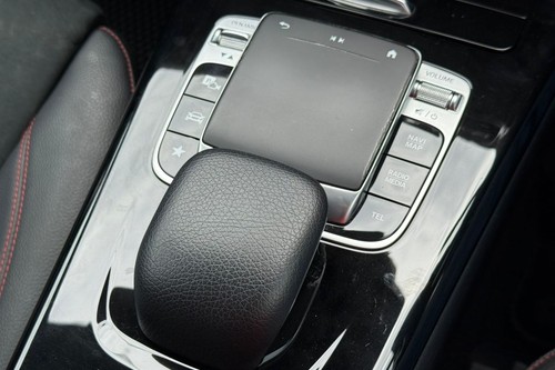 2018 Mercedes Benz A-Class A180 Terpakai