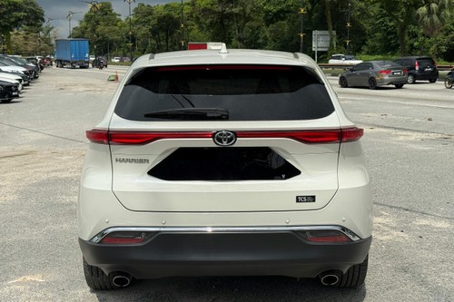2022 Toyota Harrier Z Spec Recon Terpakai