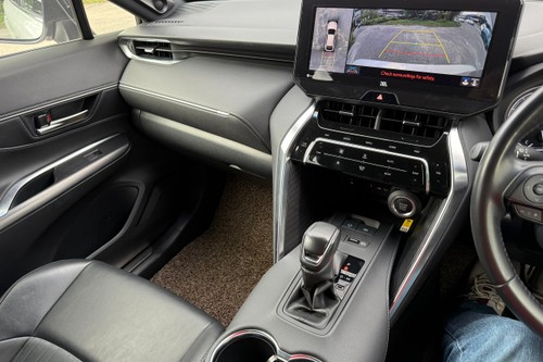 2022 Toyota Harrier Z Spec Recon Terpakai