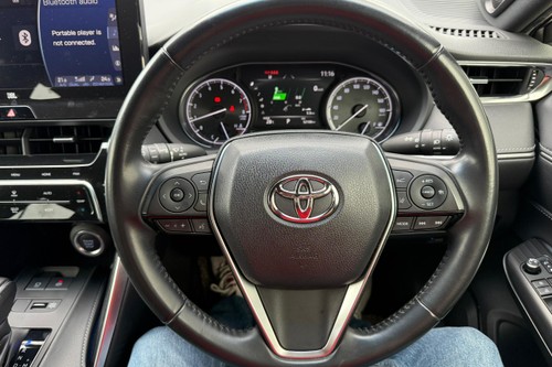 2022 Toyota Harrier Z Spec Recon Terpakai