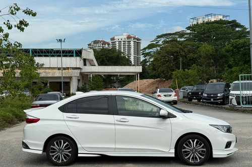 2018 Honda City 1.5L V Terpakai