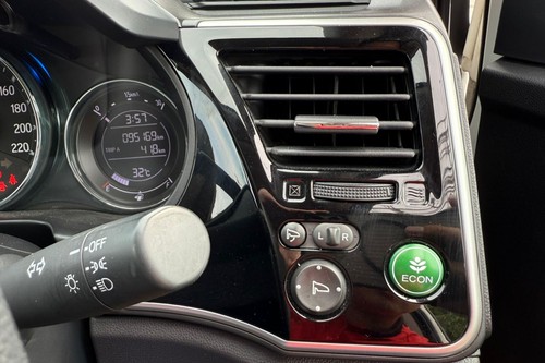 2018 Honda City 1.5L V Terpakai