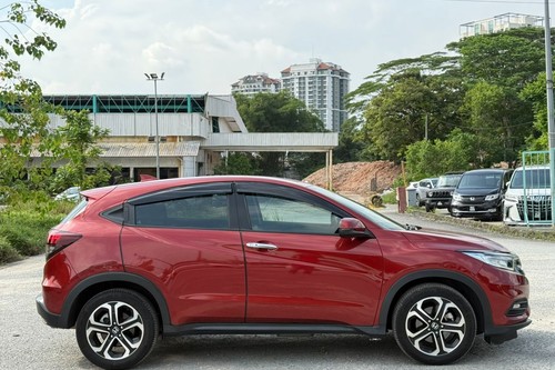 Used 2021 Honda HR-V 1.8L V
