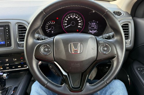 2021 Honda HR-V 1.8L V Terpakai