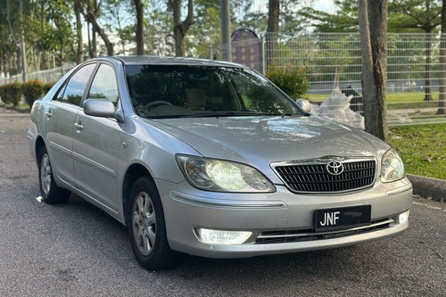 Used 2005 Toyota Camry 2.0 E