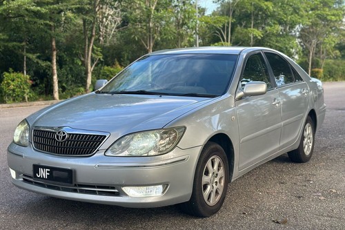 Terpakai 2005 Toyota Camry 2.0AT untuk Dijual