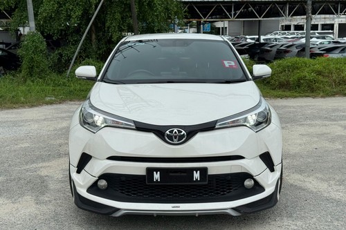 Second hand 2019 Toyota C-HR 1.8L 