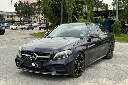 Old 2021 Mercedes Benz C-Class Saloon C300 AMG Line