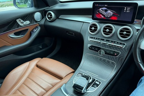 Used 2021 Mercedes Benz C-Class Saloon C300 AMG Line