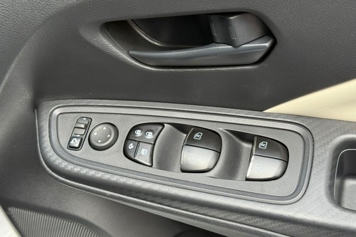 2022 Nissan Almera 1.0L Turbo VL Terpakai