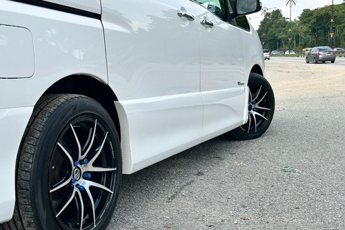 2016 Nissan Serena 2.0L Terpakai