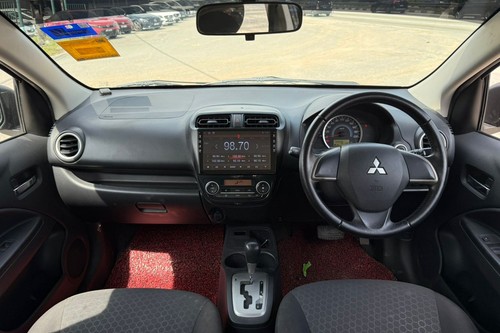 2012 Mitsubishi Mirage GS 2WD CVT Terpakai